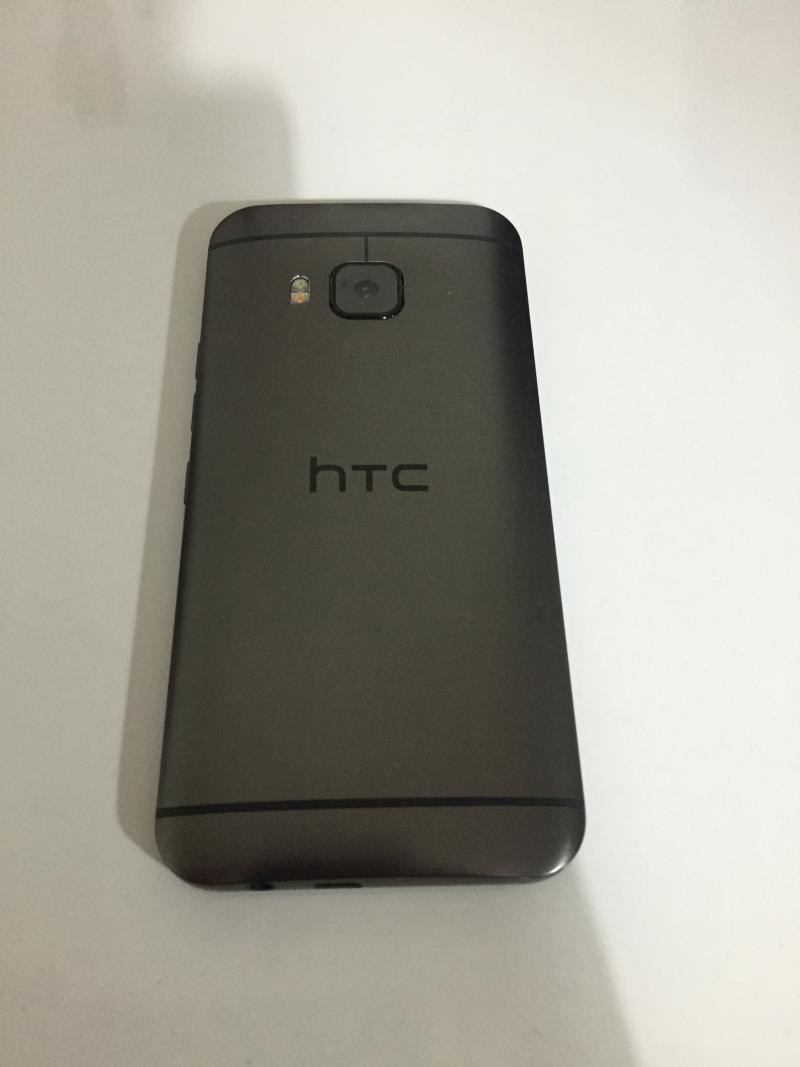  HTC One M9 ***949 TL*** SilverGold & Gun Metal