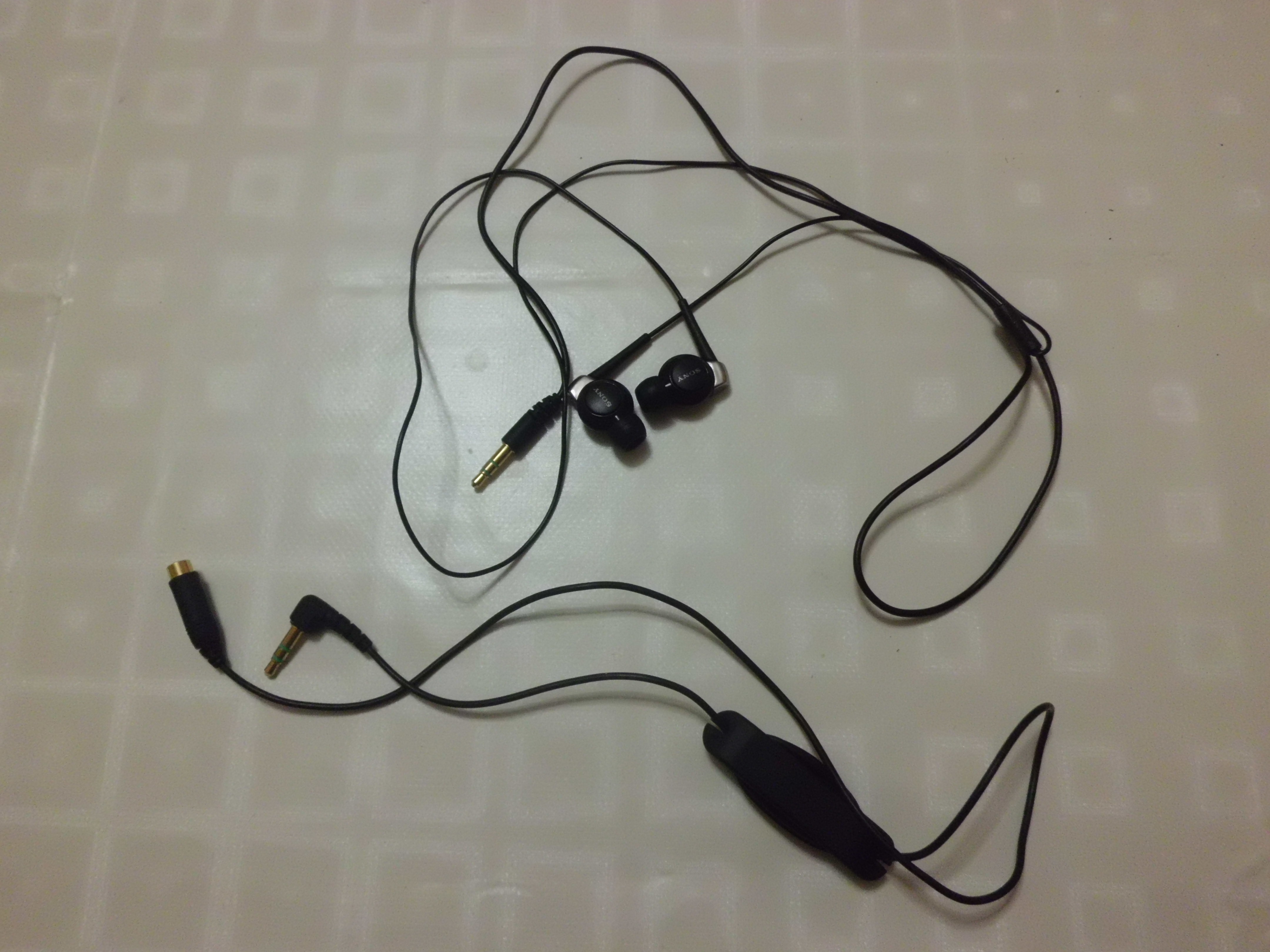  (SATILDI) Sony MDR-EX300SL Kulakiçi Kulaklık