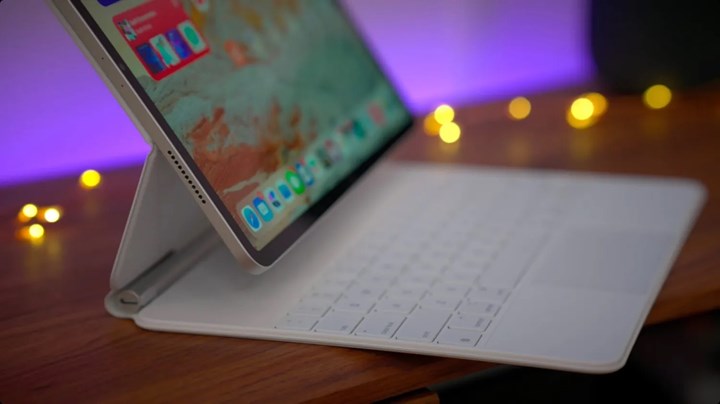 Apple, iPad için yeniden tasarlanmış Magic Keyboard üzerinde çalışıyor