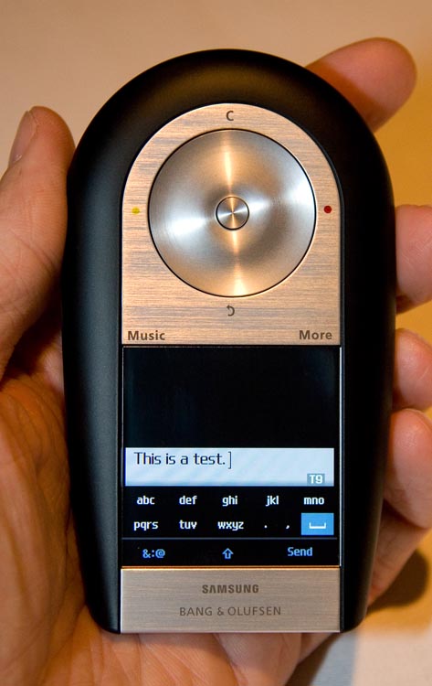 Телефон bang. Samsung Bang Olufsen. Bang Olufsen телефон. Телефон колонка Samsung 2005 Bang Olufsen. Samsung serene.