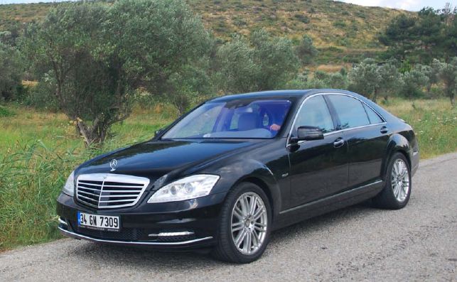  Tr plakalı S400 Hybrid gören var mı