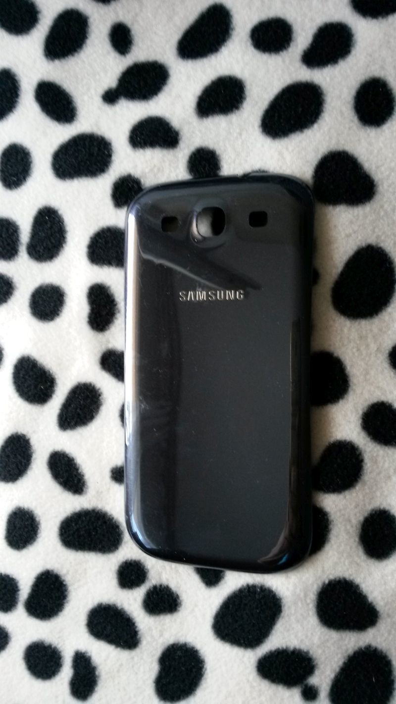  Galaxy S3 Orjinal Arka Kapak + Sim Yuvası Şok Fiyatlar !!