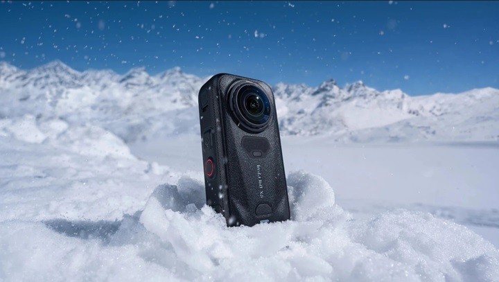 Insta360 X6, daha büyük sensör ve 8K 50fps video desteğiyle tanıtıldı