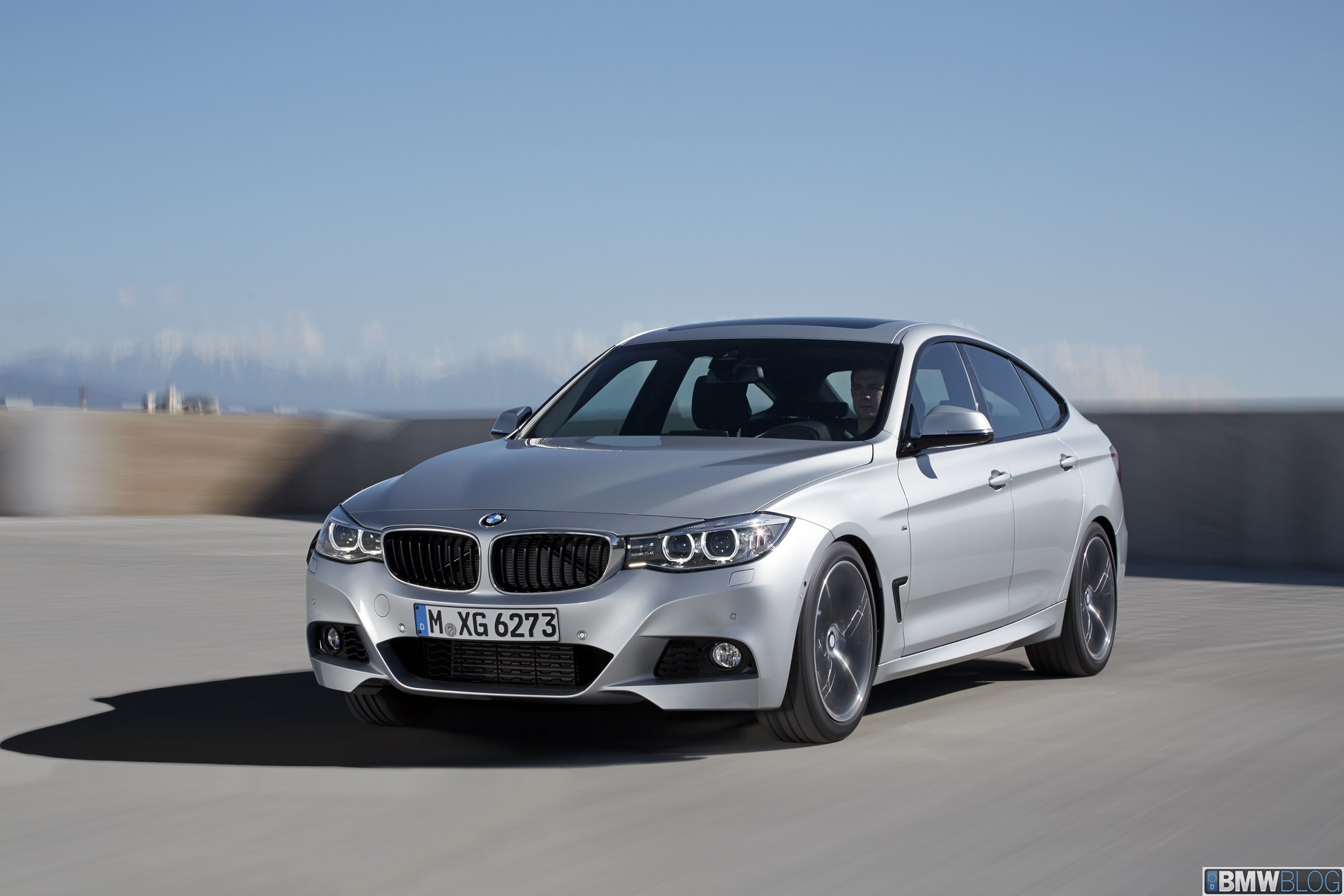  YENİ BMW 3 SERİSİ GT TANITILDI