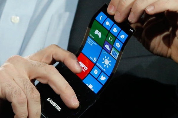 Samsung'un esnek ekran üretiminde gecikme yaşayacağı rapor ediliyor