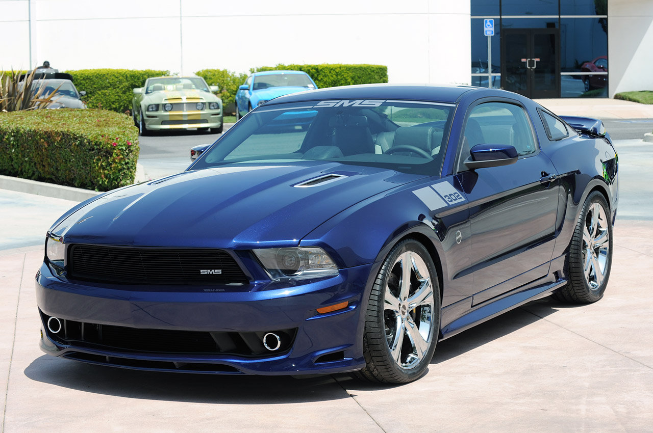 Ford Mustang gt Saleen