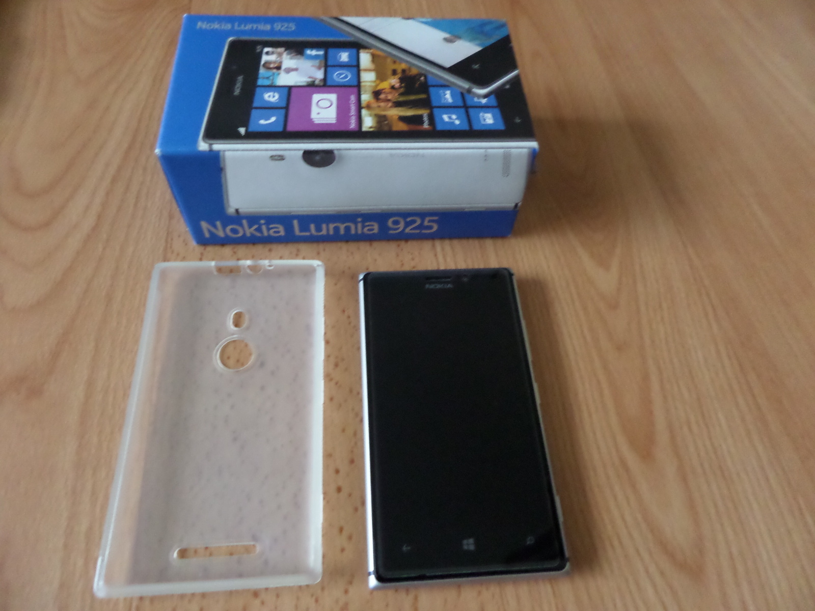  Sıfırdan farksız Lumia 925