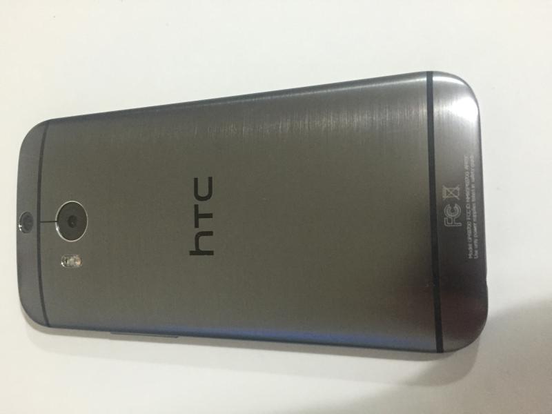  HTC One M8 Gun Metal ***699 TL***