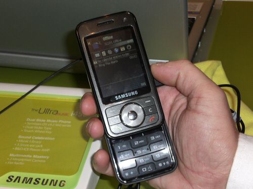  Yeni Samsung SGH-İ450