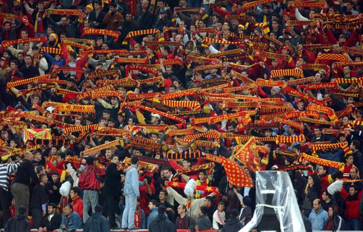  Galatasaraylılardan 'ortak' tepki!