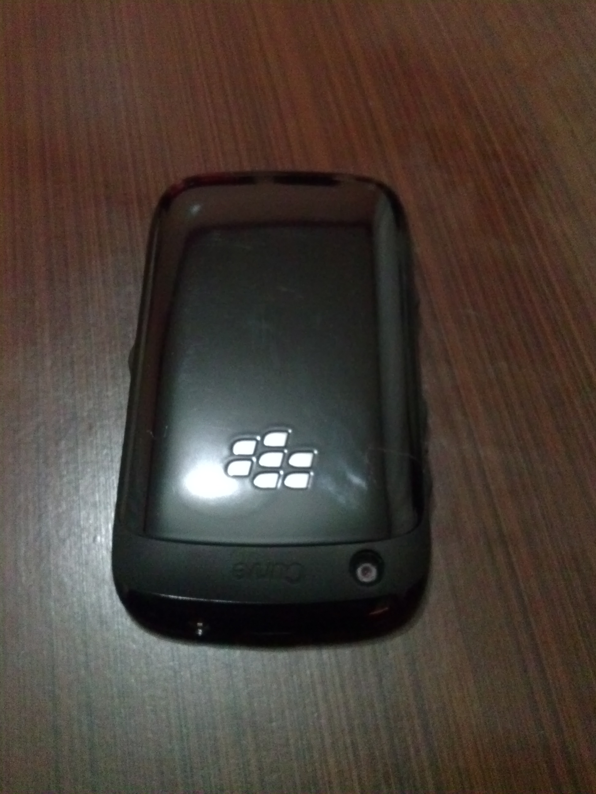  Satılık BlackBerry 9220 + Kılıf + 2 GB Micro SD