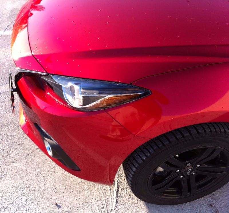  2014 Mazda 3 için hangi tip plaka ??