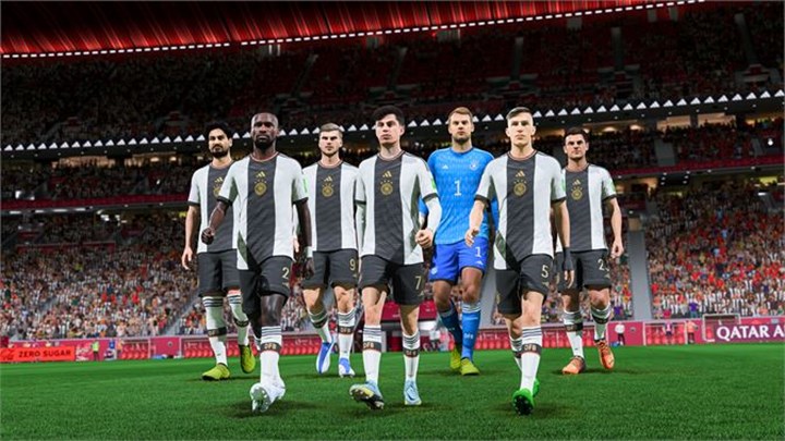 YouTube'da onbinlerce kişi Dünya Kupası diye FIFA 23 maçı izledi: Kanal sahibi para kazandı