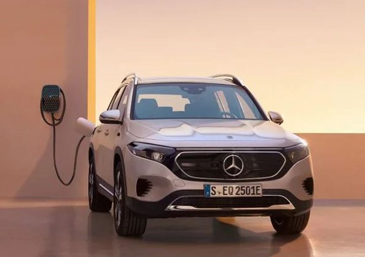 Elektrikli Mercedes-Benz EQB Türkiye fiyatı ve özellikleri