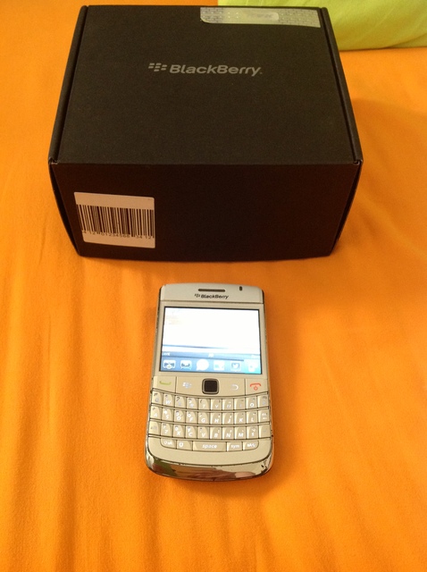  Satılık Blackberry Bold 9700 100 OLDU !!! FOTO İÇERDEE