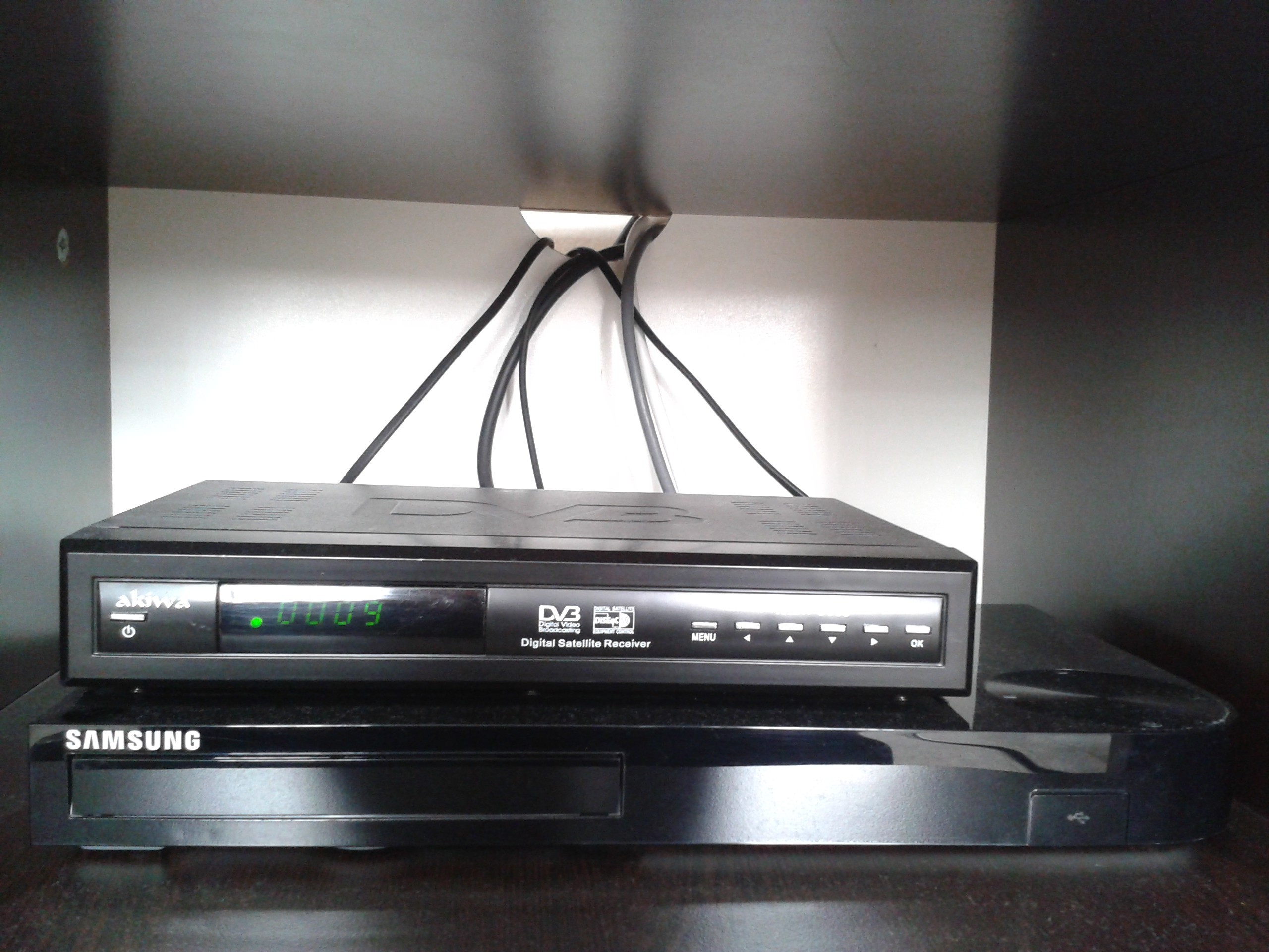  BLURAY PLAYER ALMAK!!!!!