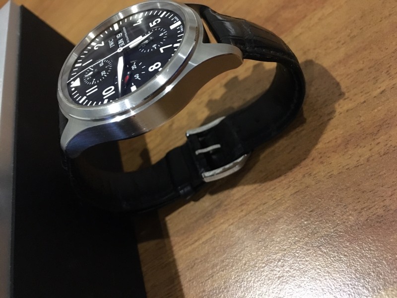  Satılık IWC Classic Pilot's Automatic Chronograph 3717.01