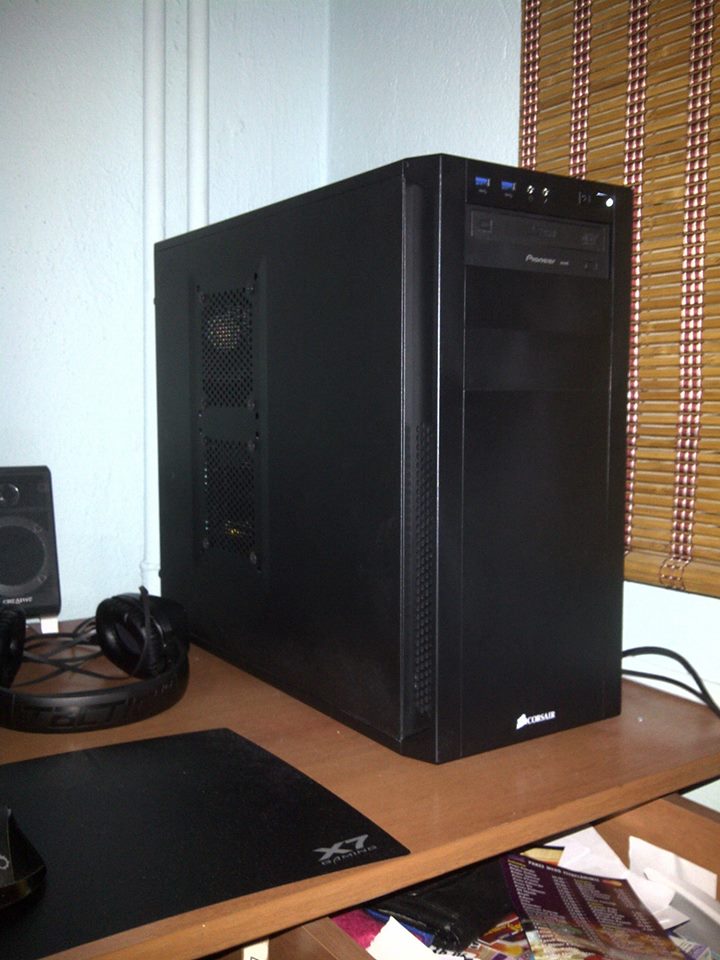  CORSAIR 200r Aldım