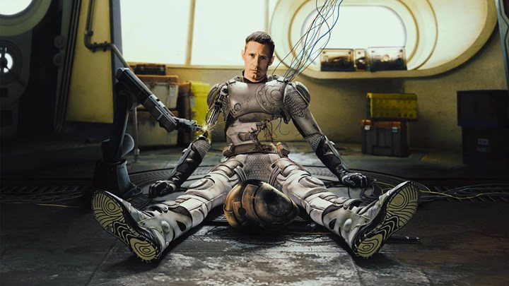 Apple'ın yeni bilim kurgu dizisi Murderbot'tan beklenen fragman geldi