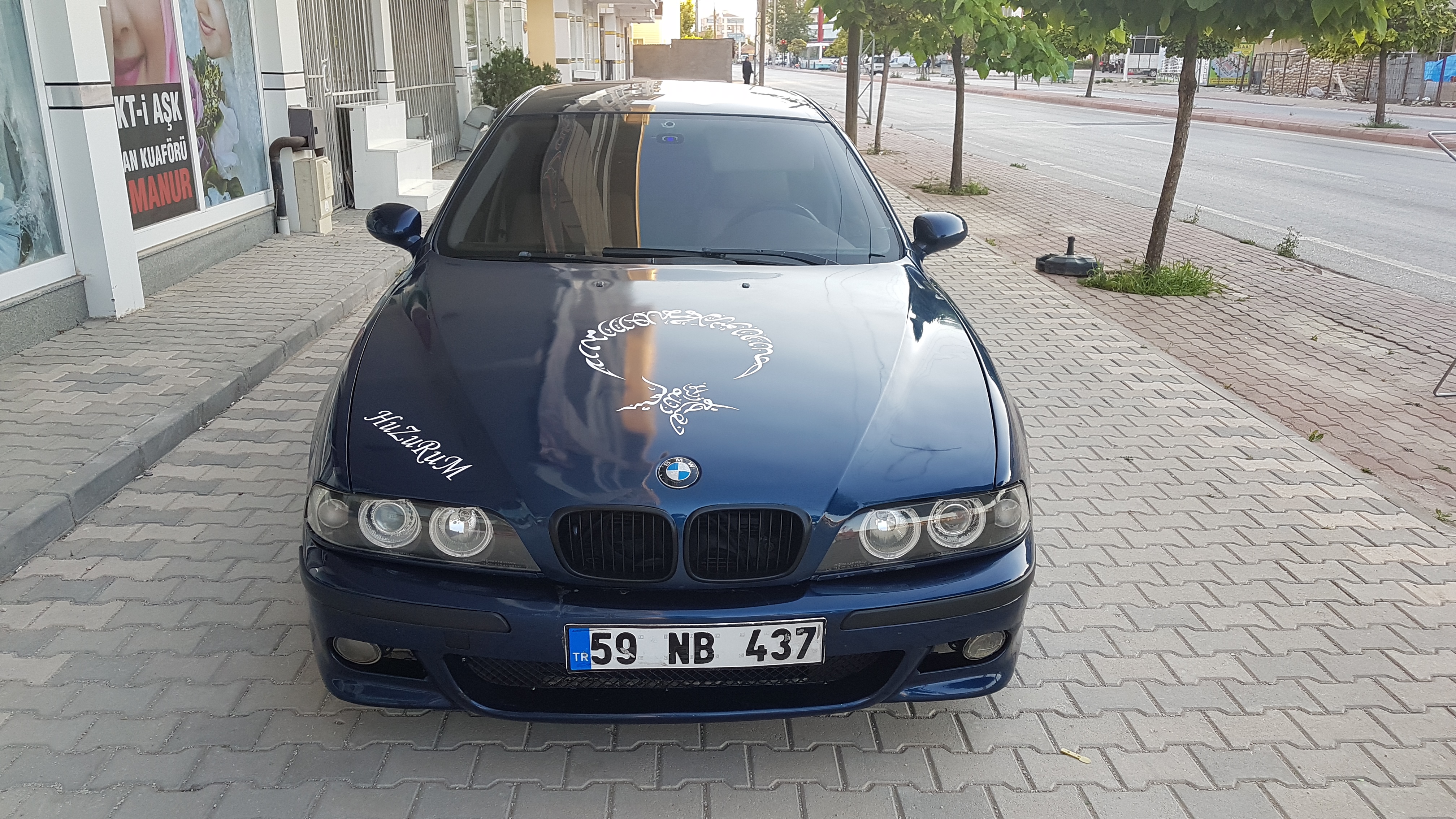 Mavi Servis Bmw Istanbul Da Araba Tamircisi