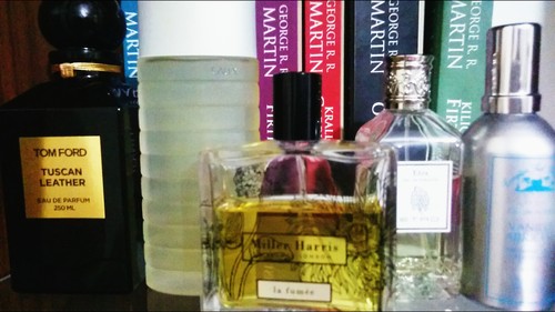 Satılık Şişeli Parfümler (Atelier Orange Sanguine, Dior Escale A Portofino, Or Black Vintage)
