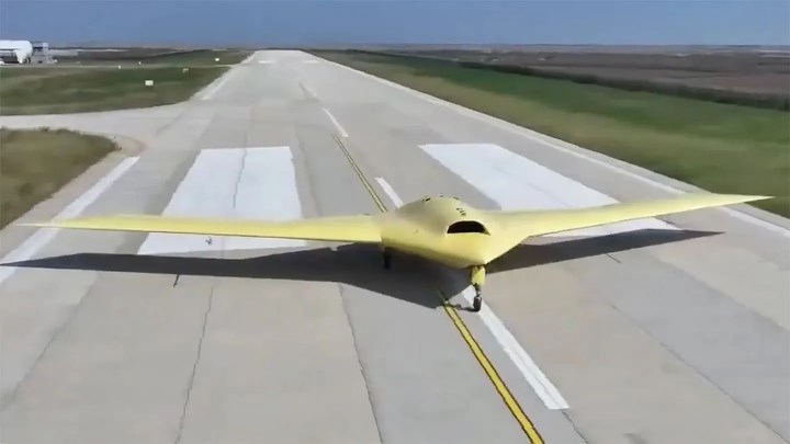 ABD’nin B-2’sine rakip: Çin’in hayalet İHA’sı ilk kez görüldü