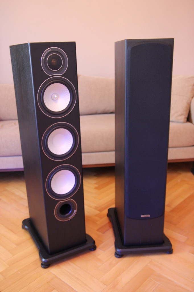  Pioneer A-858 için sizce Hangi Hoparlör ?