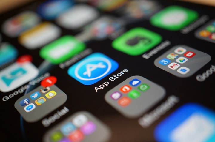 iOS 10 çekirdek uygulamalar gerçekten silinebilecek mi?
