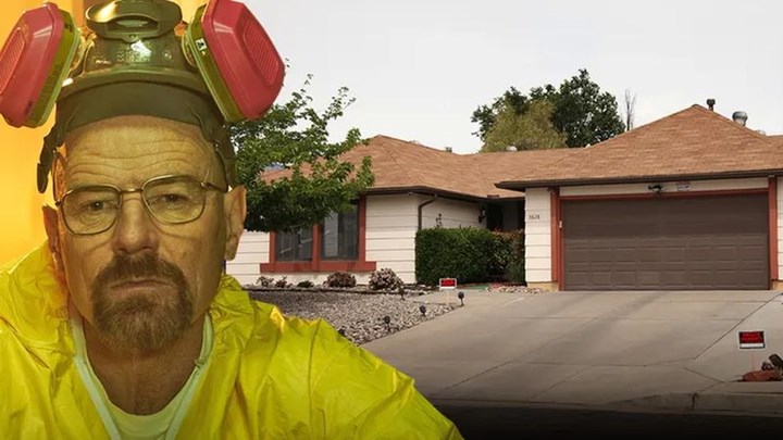 Breaking Bad dizisindeki Walter White'ın evi satışa çıktı