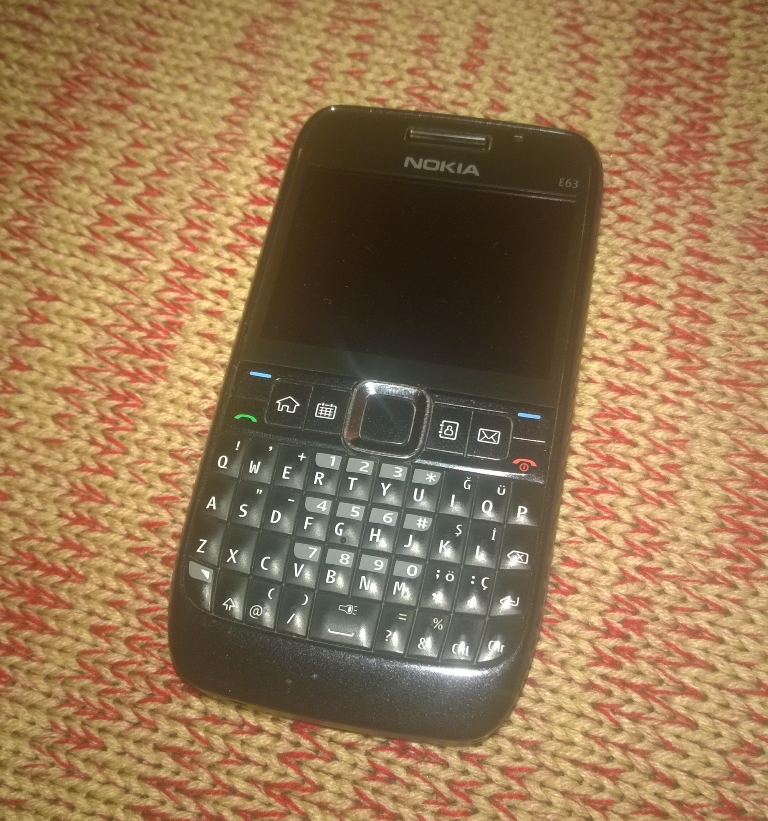 Nokia E63 - 50 TL