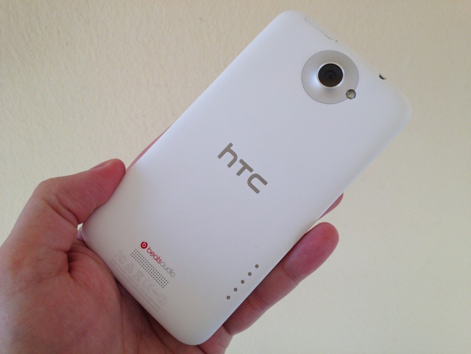  SATILIK/TAK HTC One X KVK garantili Beyaz Renk 875 TL