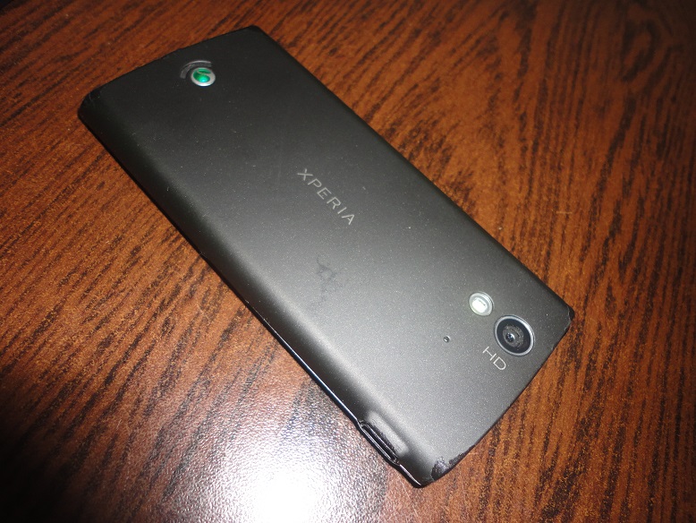  SONY ERICSSON XPERIA RAY KAYITDIŞI OLDU 275 TL
