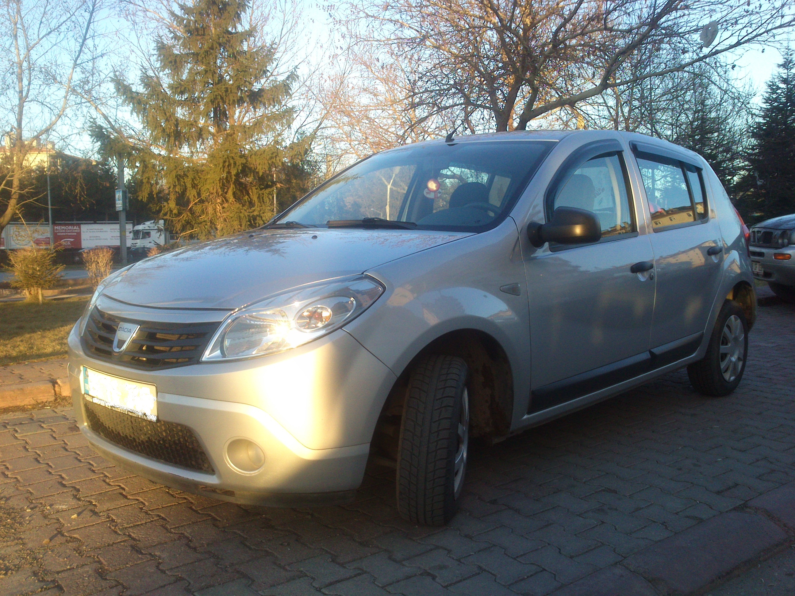 Dacia Sandero ve sandero stepway serisi araclarin bilgi paylasim sayfasi