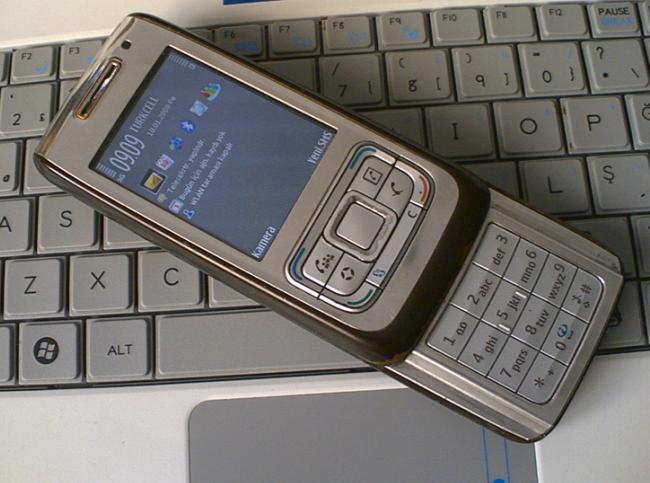 Nokia e65 1