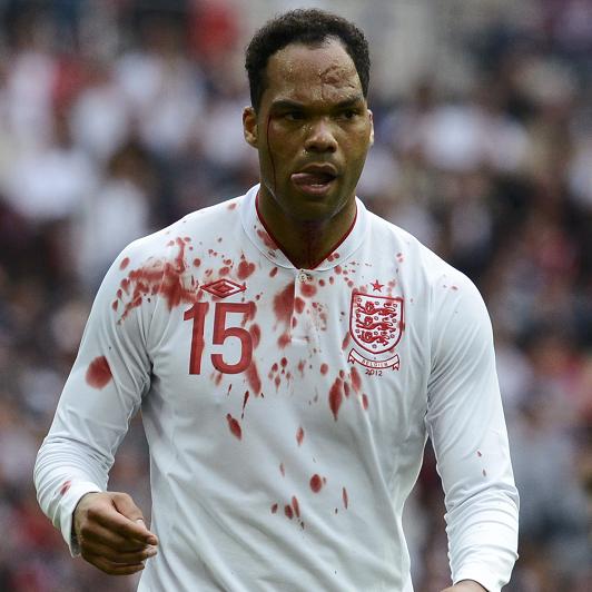  Galatasaray Lescott ile anlaştı...