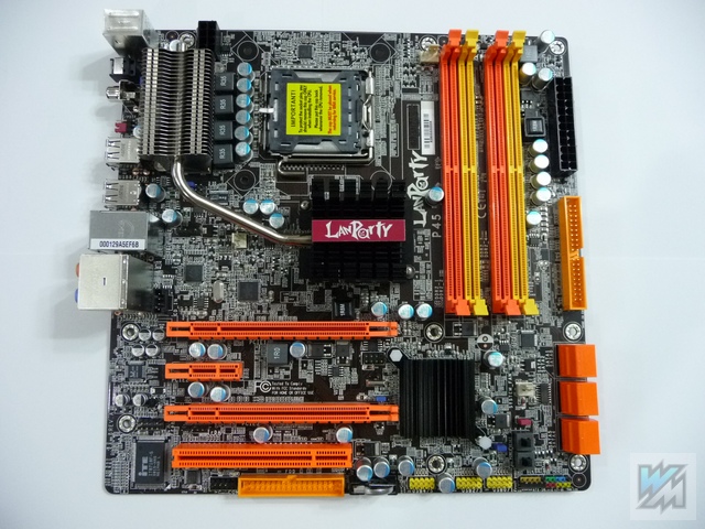  \\\ DFI LAN Party JR P45-T2RS ////\\\\ INTEL E6300 ////