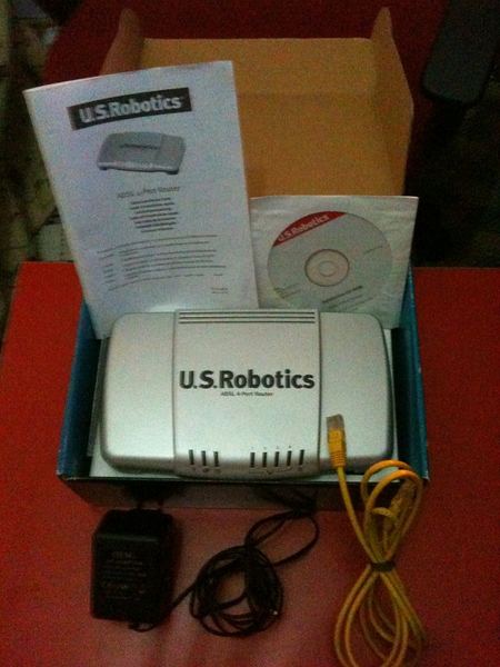  ***SATILIK U.S.ROBOTİCS 9107 4 PORT MODEM***