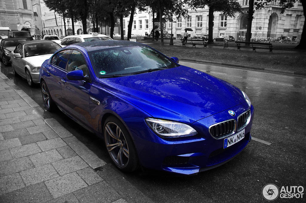 BMW m6 Blue