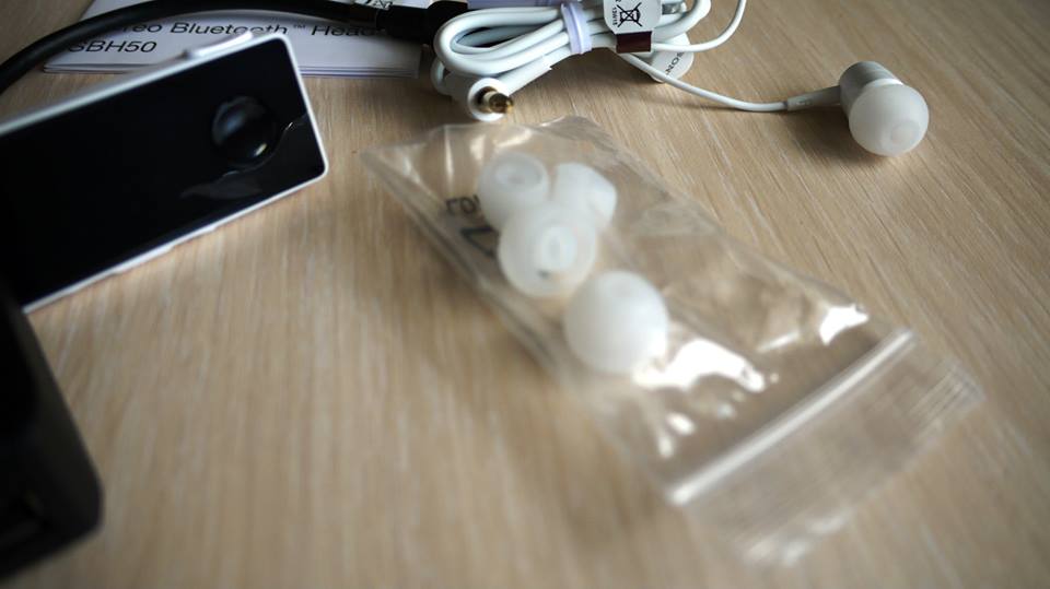 Sony, SBH50 mikrofonlu kablosuz kulaklık modelini tanıttı