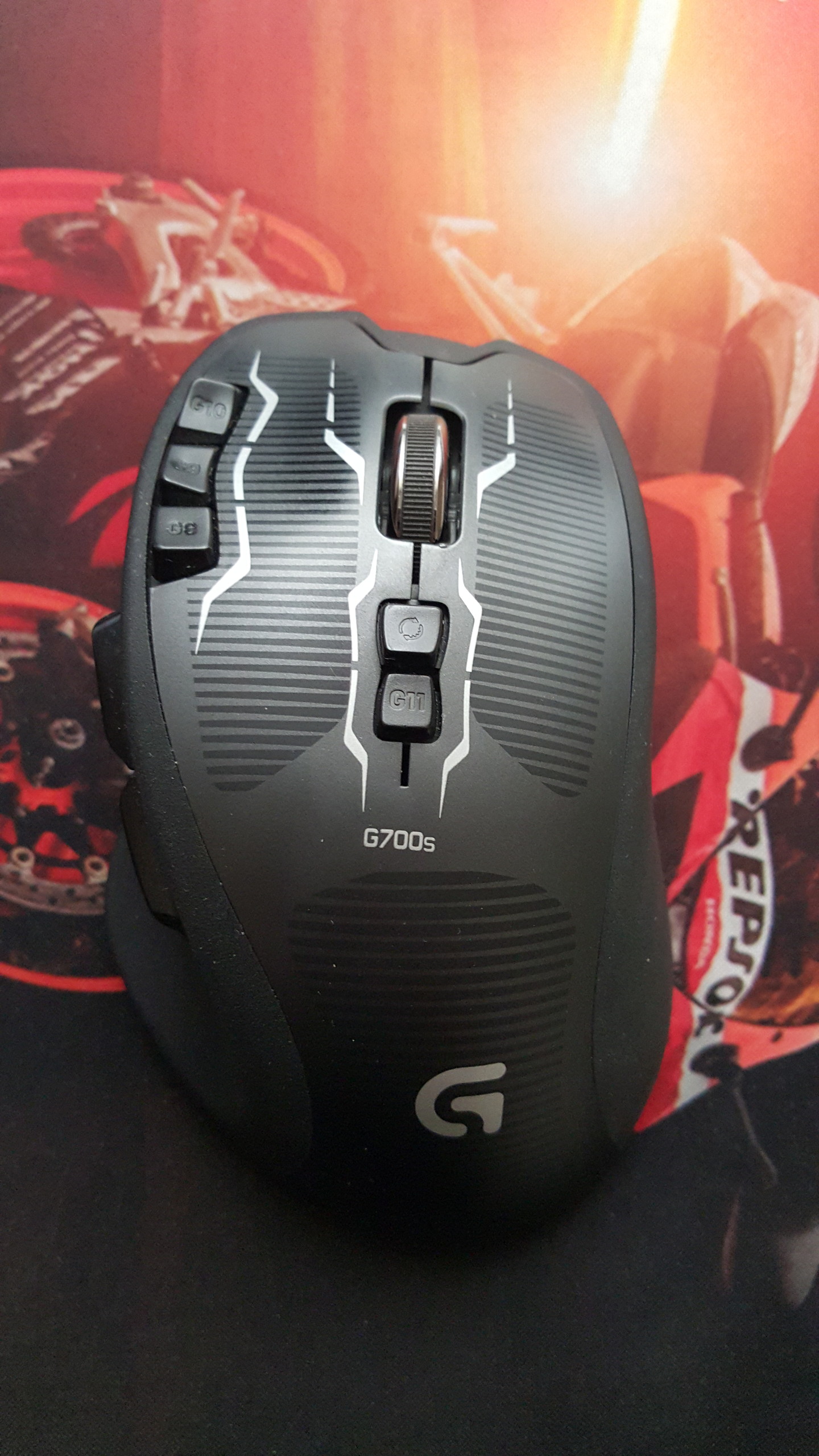  Logitech G700s Gaming mouse