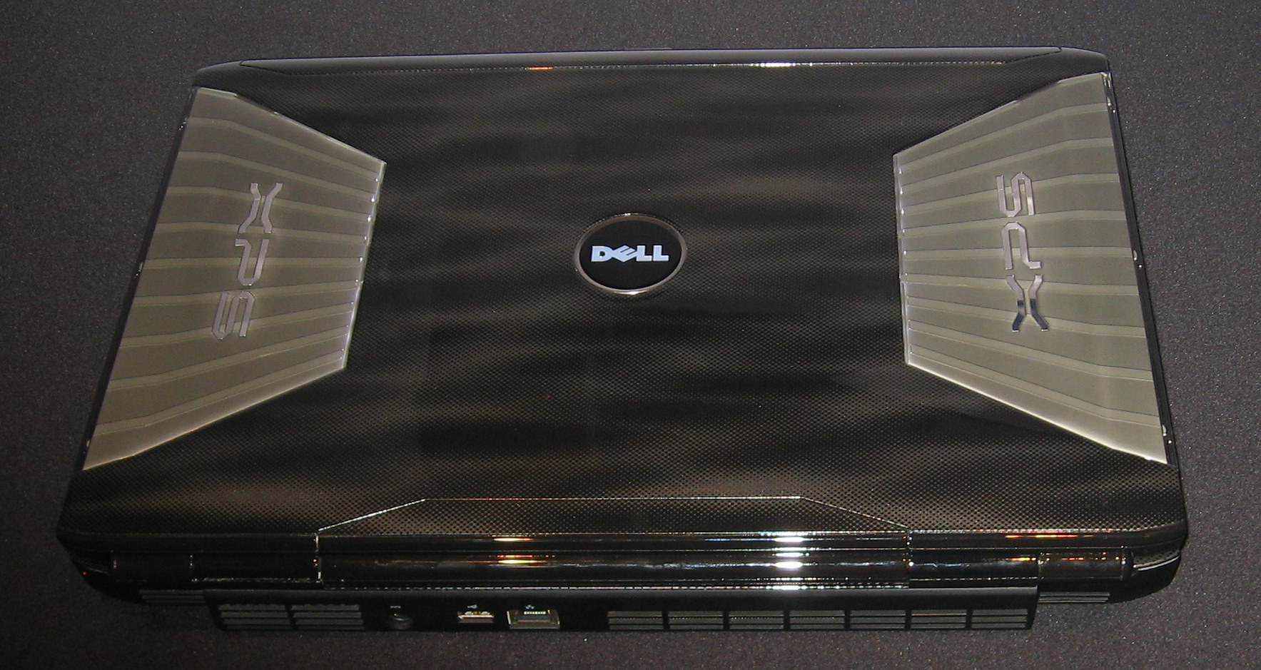  .::Dell XPS M1730 Gamer Notebook (Review & 3D Mark 06 Tests)::.