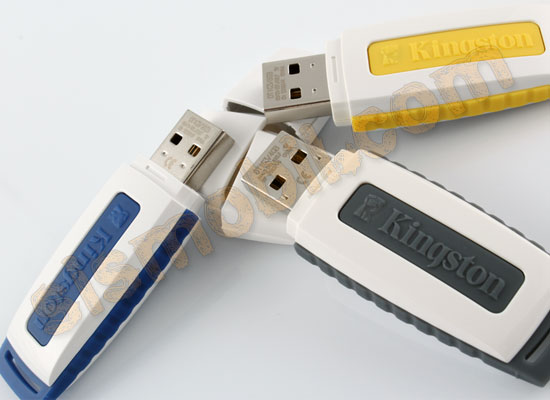  kingston USB belleği pc görüyor fakat bellek çalışmıyor. neden?