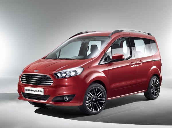  Yeni (2014) Ford Tourneo Courier.. önü olmamış bence