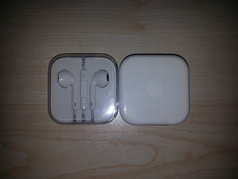  İPHONE 5 ORJİNAL KULAKLIK  Apple EarPods 120 TL