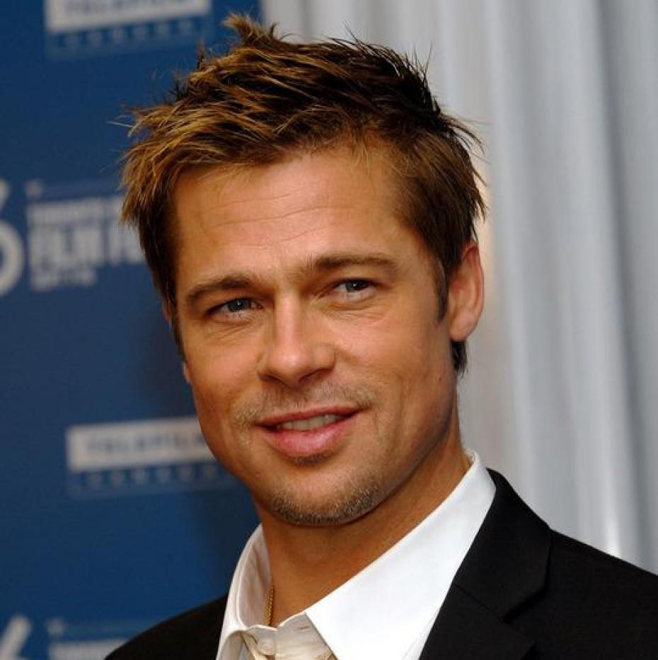  David Beckham vs Brad Pitt Kim daha yakışıklı ?