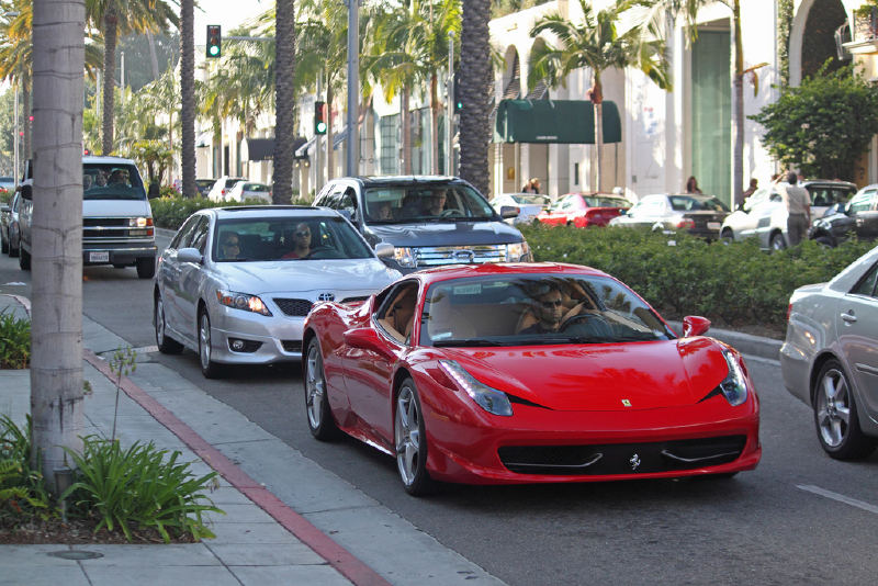  LAMBORGHINI LP 560 Vs FERRARI F458 ITALIA