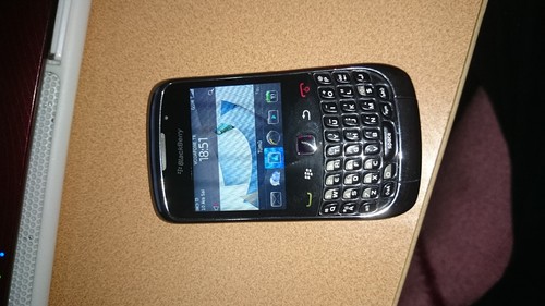  BLACKBERRY CURVE 9300