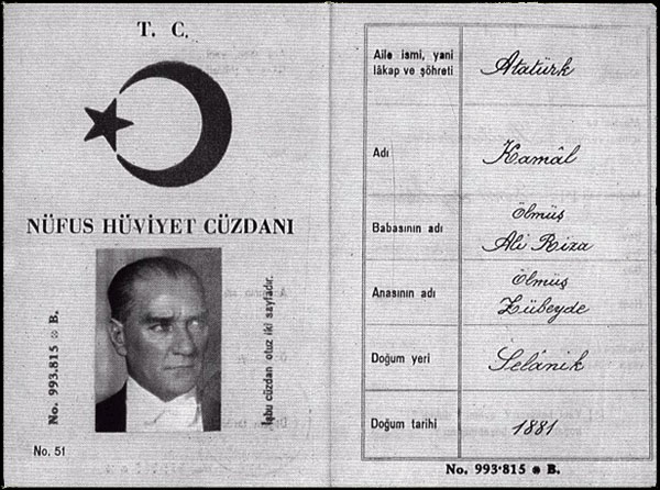  Atatürk' ün TC kimlik nosu varmıdır ? :)