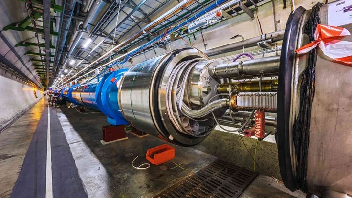 Büyük Hadron Çarpıştırıcısı deneyinde bir fenomenin ilk kanıtı tespit edildi
