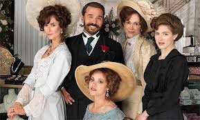  Mr. Selfridge (2013)